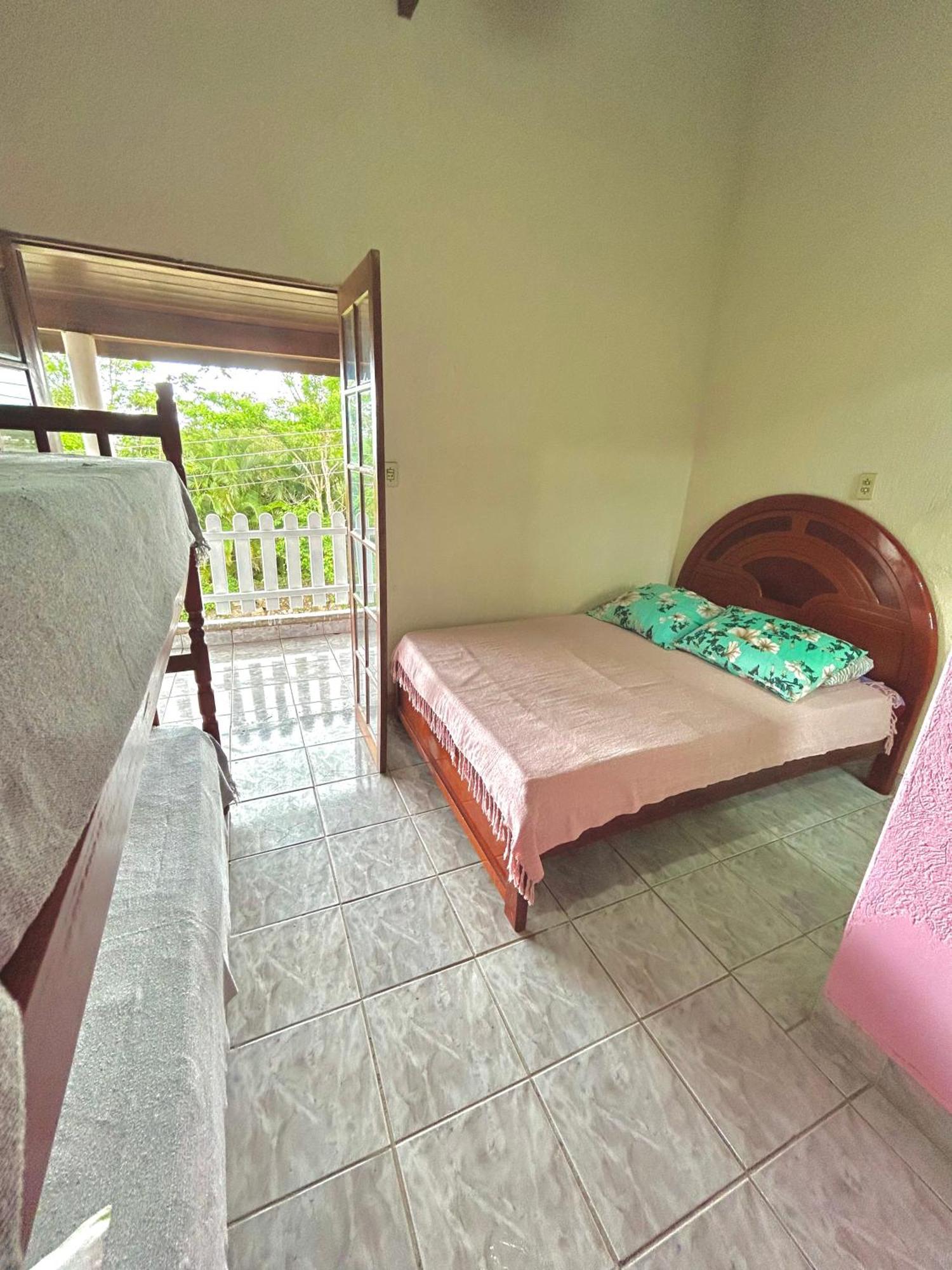 Villa Sobrado E Casa Em Ubatuba Exterior foto